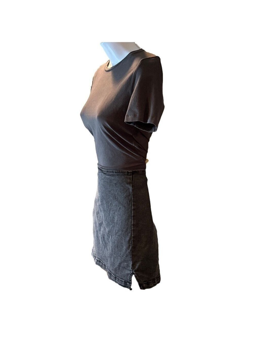 ✨ WILD FABLE 🌟 Women’s Side Slit Stretch Mini Skirt 👗 – Size 4 ✨ - Picture 5 of 11